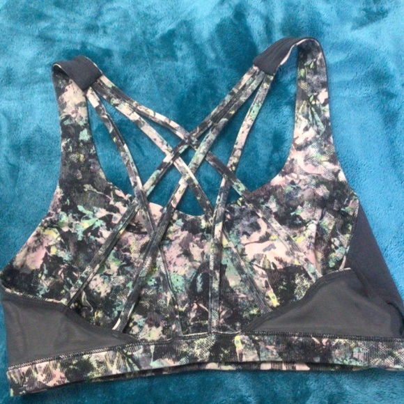 Lululemon Free To Be Serene Bra Sz 8 Spring Bloom Multi - Picture 8 of 12